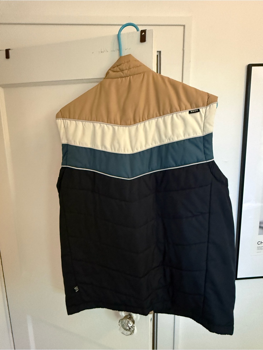 Howler Brothers Men’s Vest- Medium - Picture 2 of 5
